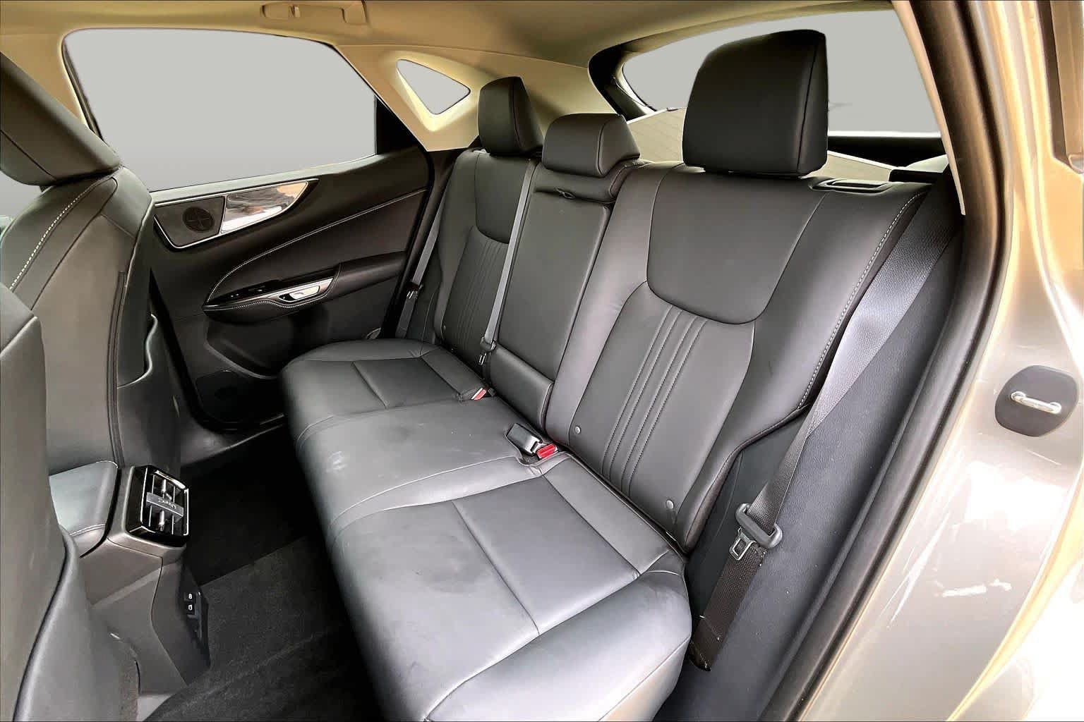 Used 2025 Lexus NX 350 AWD w/ Accessory Package (2T) image 21
