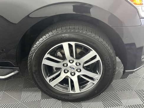 Certified 2023 Ford Expedition Limited image 19