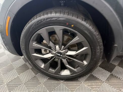 Certified 2023 Kia Sorento X-Line EX AWD/4WD image 33