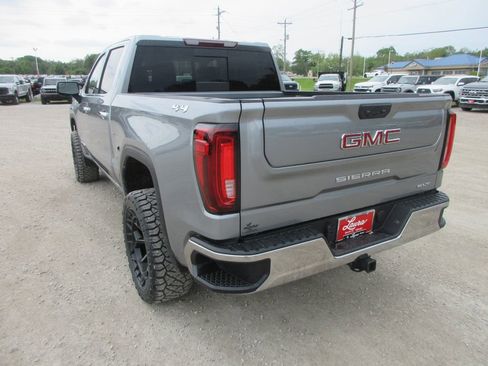 New 2026 GMC Sierra 1500 SLT w/ SLT Convenience Package AWD/4WD image 9