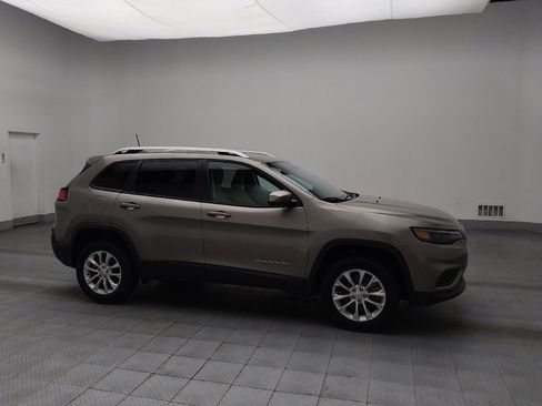 Used 2020 Jeep Cherokee Latitude image 11