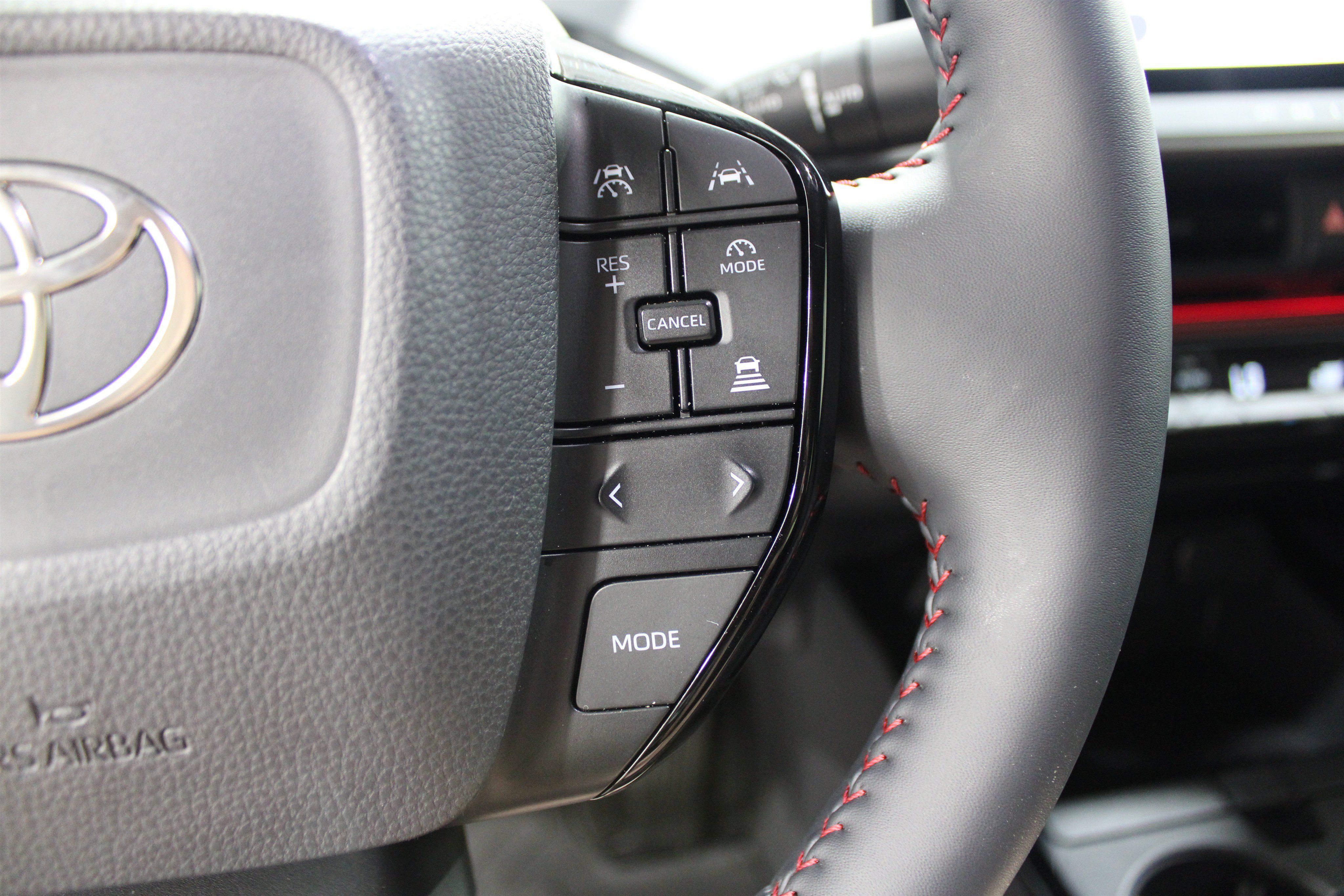 Used 2026 Toyota Prius Plug-In Hybrid w/ Limited Premium Package FWD image 20