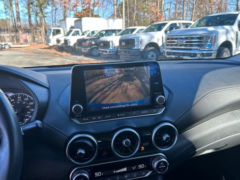 Used 2020 Nissan Sentra SV image 19