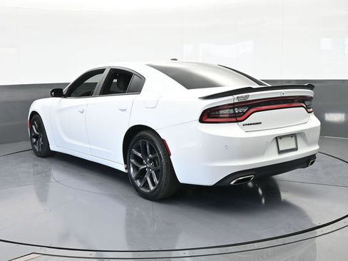 Used 2021 Dodge Charger SXT w/ Blacktop Package image 4
