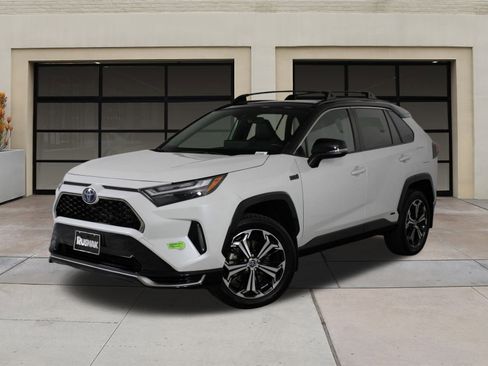 Used 2023 Toyota RAV4 XSE image 3