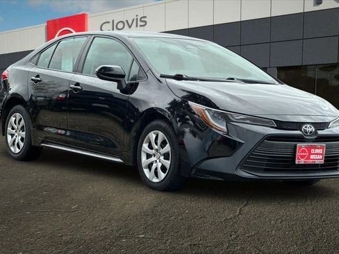 Used 2023 Toyota Corolla LE image 10