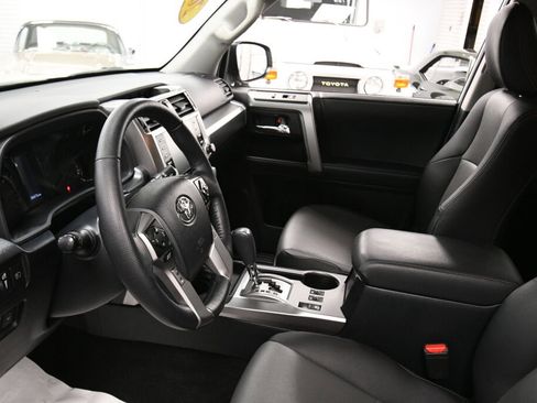 Certified 2024 Toyota 4Runner SR5 Premium image 19