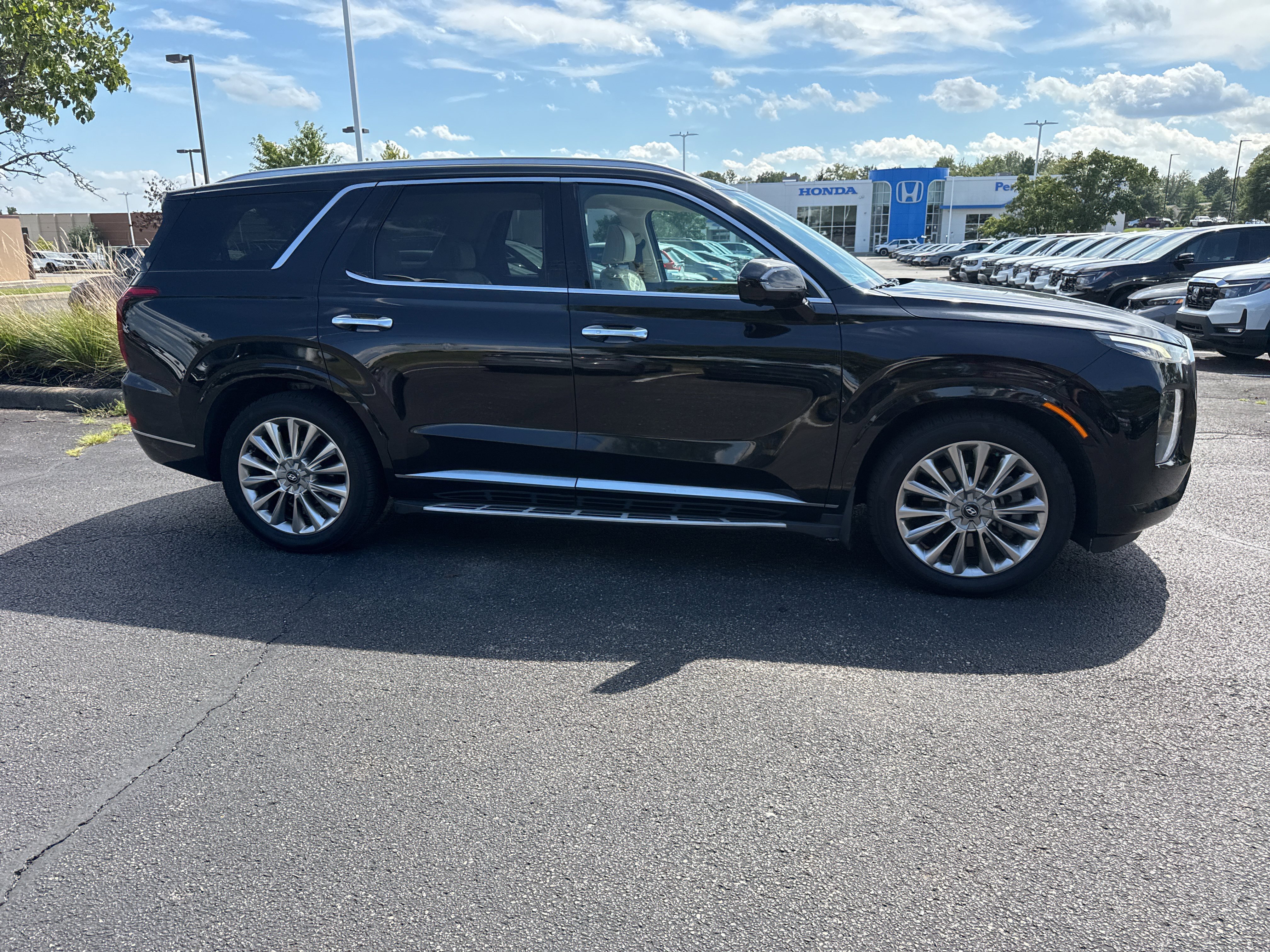 Used 2020 Hyundai Palisade Limited AWD/4WD image 26