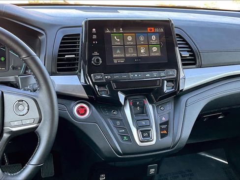 Used 2024 Honda Odyssey EX-L image 7