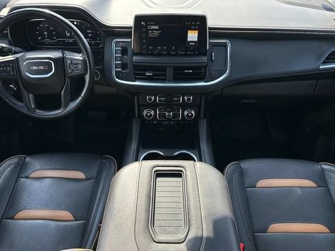 Used 2023 GMC Yukon AT4 w/ AT4 Premium Package AWD/4WD image 14