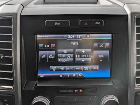 Used 2015 Ford F150 Platinum w/ Equipment Group 701A Luxury RWD image 32
