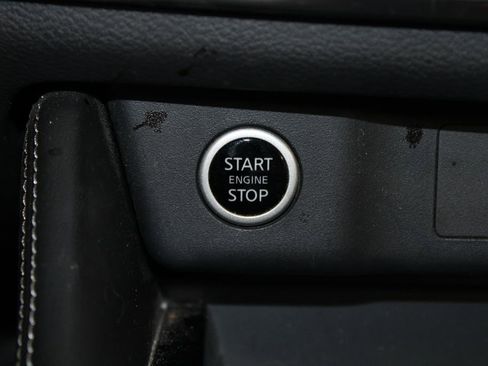 Used 2023 Nissan Rogue SL w/ SL Premium Package image 28