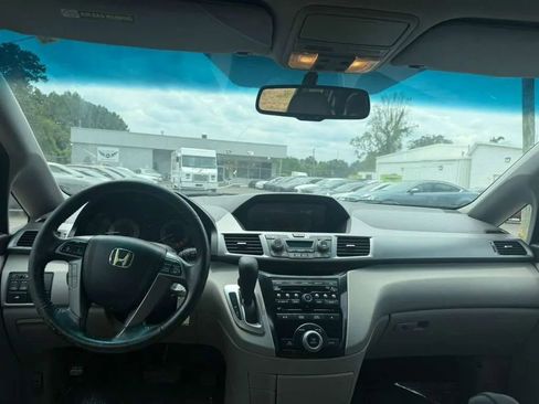 Used 2011 Honda Odyssey EX-L image 11