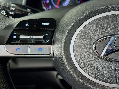 Used 2021 Hyundai Elantra SEL w/ Cargo Package FWD image 13