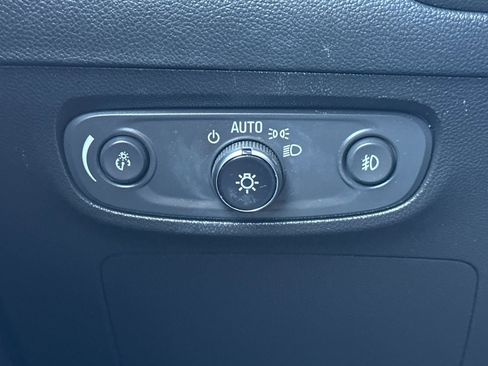 Used 2023 Buick Encore GX Preferred image 35