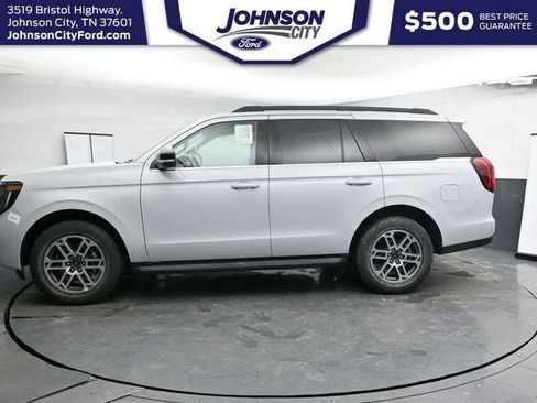 New 2026 Ford Expedition Active AWD/4WD image 8