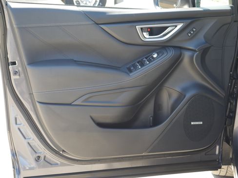 Used 2023 Subaru Forester Touring image 38