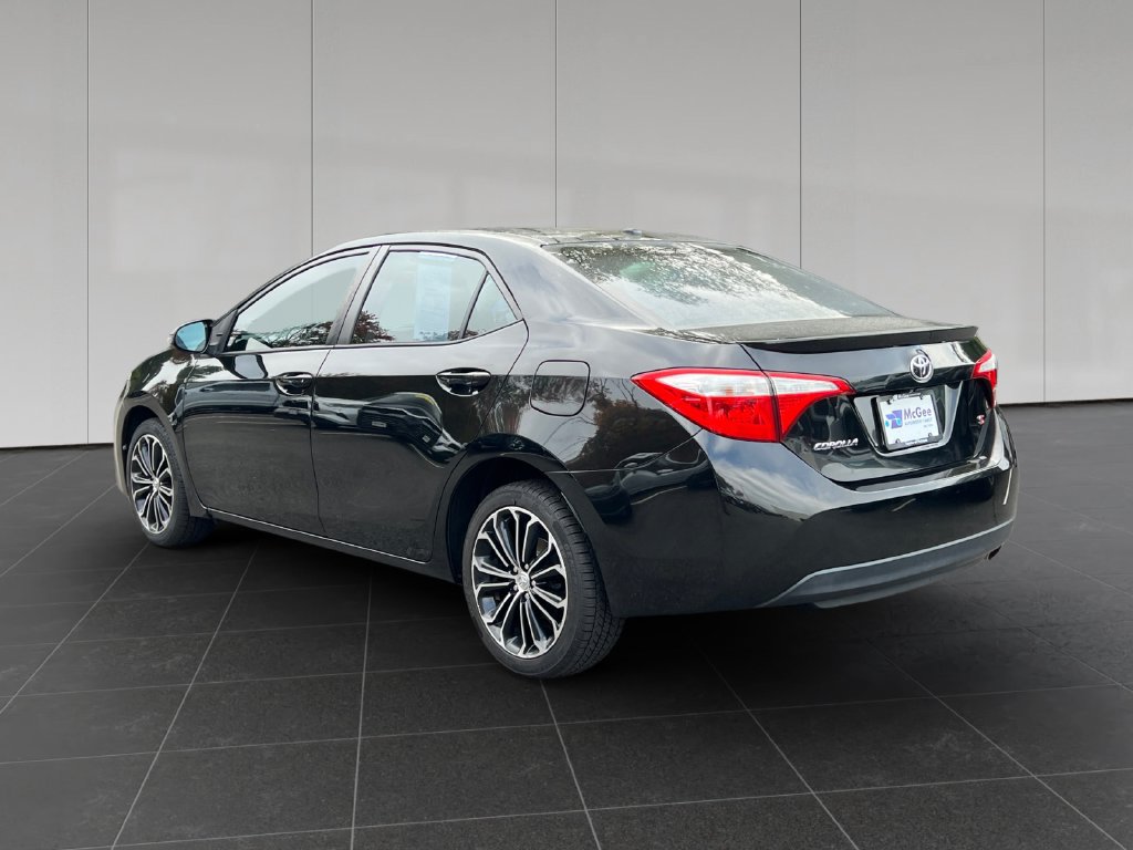 Used 2016 Toyota Corolla S w/ Driver Convenience Package FWD image 3