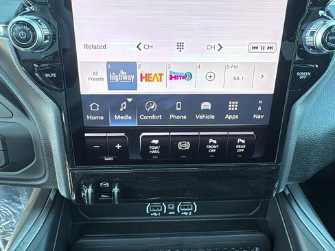 New 2026 RAM 2500 Laramie image 19