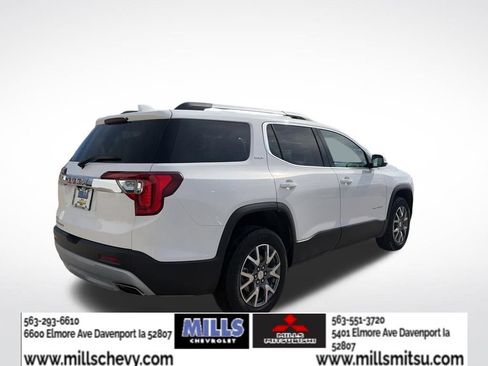 Used 2023 GMC Acadia SLT w/ Preferred Package FWD image 5