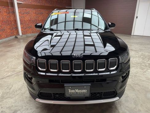 Used 2022 Jeep Compass Limited image 8