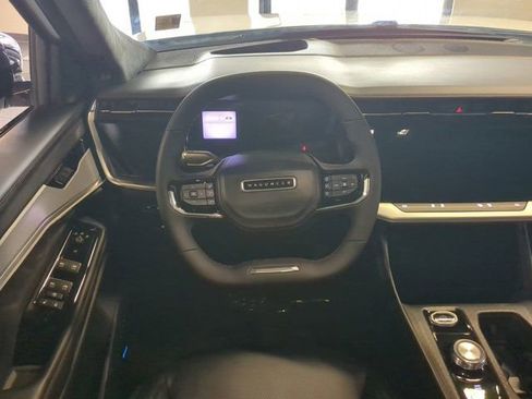 Used 2024 Jeep Wagoneer Launch Edition image 15