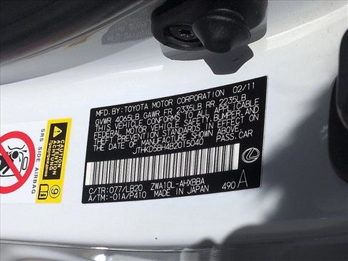 Used 2011 Lexus CT 200h Premium w/ Premium Audio Pkg FWD image 24