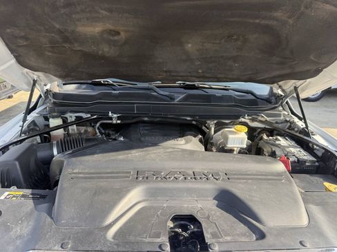 Used 2021 RAM 2500 Tradesman AWD/4WD image 35