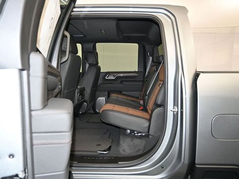 New 2026 Chevrolet Silverado 2500 High Country w/ High Country Premium Package AWD/4WD image 24