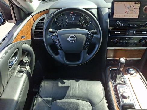 Used 2023 Nissan Armada SL w/ Captain's Chairs Package AWD/4WD image 2