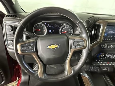 Used 2020 Chevrolet Silverado 2500 High Country w/ Z71 Off-Road Package AWD/4WD image 14