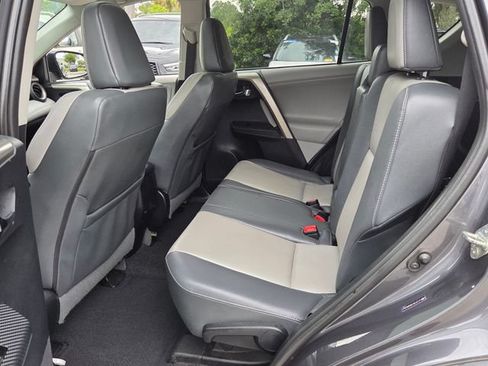 Used 2013 Toyota RAV4 Limited FWD image 13