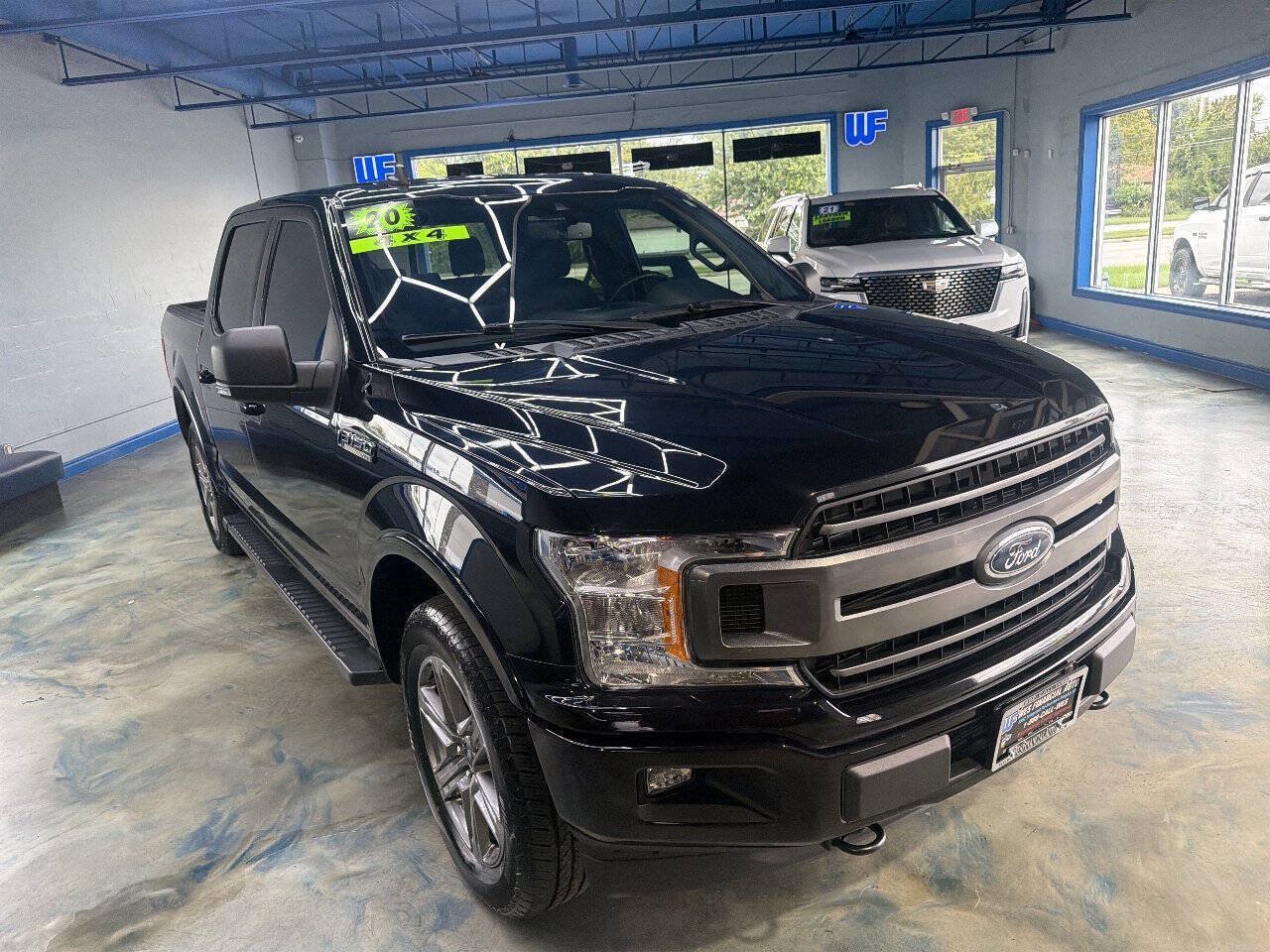 Used 2020 Ford F150 XLT w/ Equipment Group 302A Luxury AWD/4WD image 8