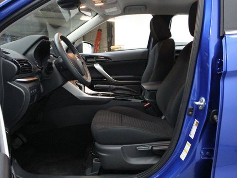 New 2026 Mitsubishi Eclipse Cross LE image 6