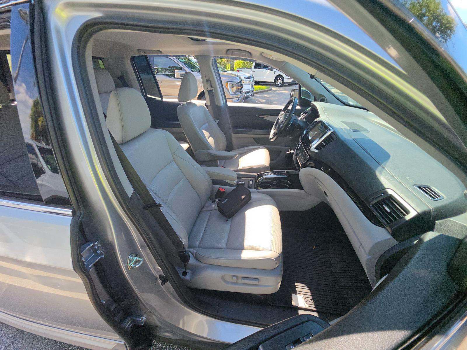 Used 2020 Honda Ridgeline RTL-E image 15