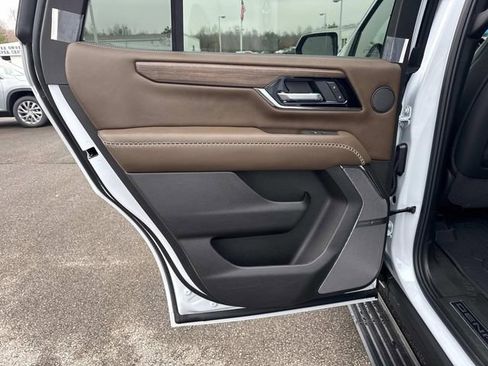 New 2026 GMC Yukon Denali Ultimate image 15