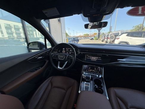 Used 2021 Audi Q7 3.0T Premium w/ Convenience Package AWD/4WD image 26