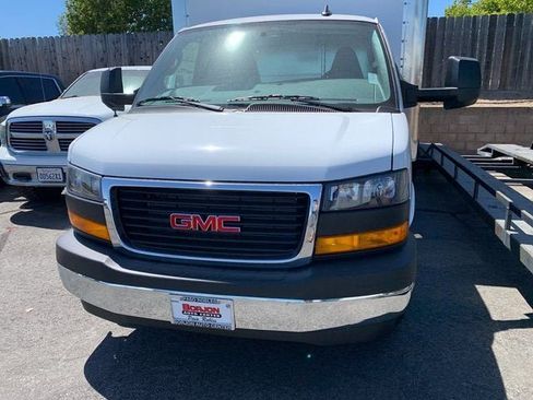 New 2025 GMC Savana 3500 Extended w/ Power Convenience Package image 2