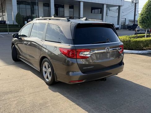 Used 2018 Honda Odyssey EX-L image 6