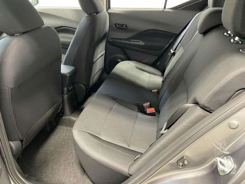 New 2025 Nissan Kicks Play S image 9