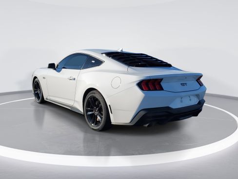 Used 2024 Ford Mustang GT image 2