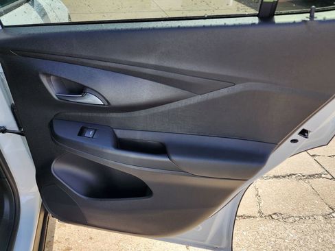 New 2026 Buick Envista Preferred image 37