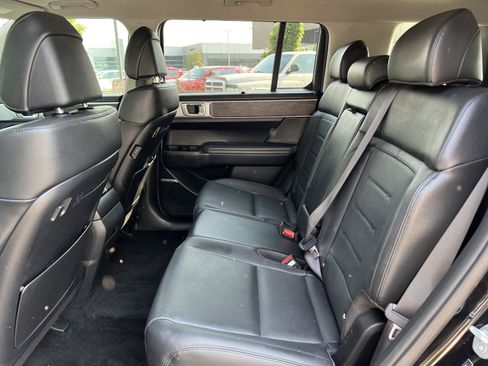 Certified 2025 Hyundai Santa Fe Limited AWD/4WD image 27