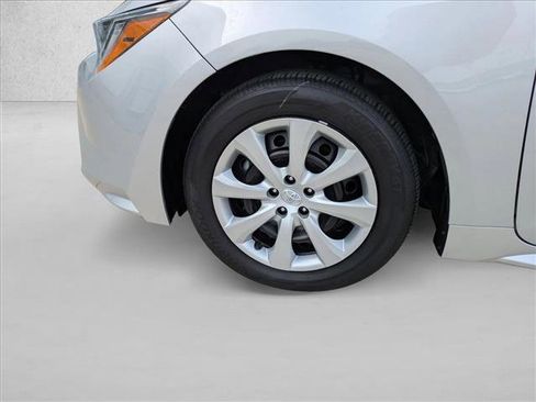 Certified 2024 Toyota Corolla LE image 22