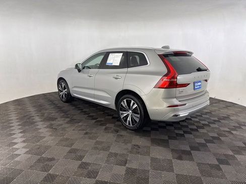 Used 2023 Volvo XC60 B5 Plus image 9
