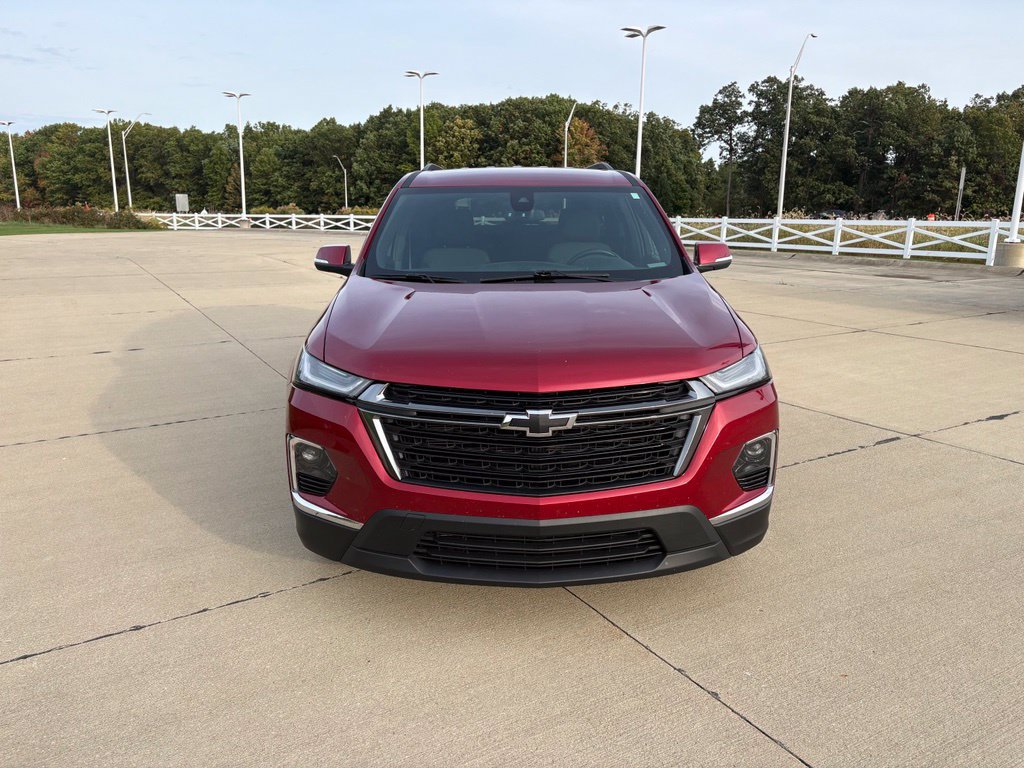 Used 2024 Chevrolet Traverse LT FWD image 9