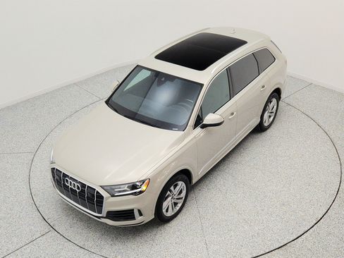 Used 2023 Audi Q7 2.0T Premium w/ Convenience Package AWD/4WD image 22