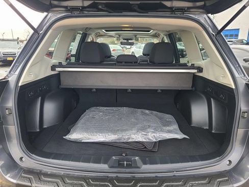 Used 2020 Subaru Forester Premium image 32