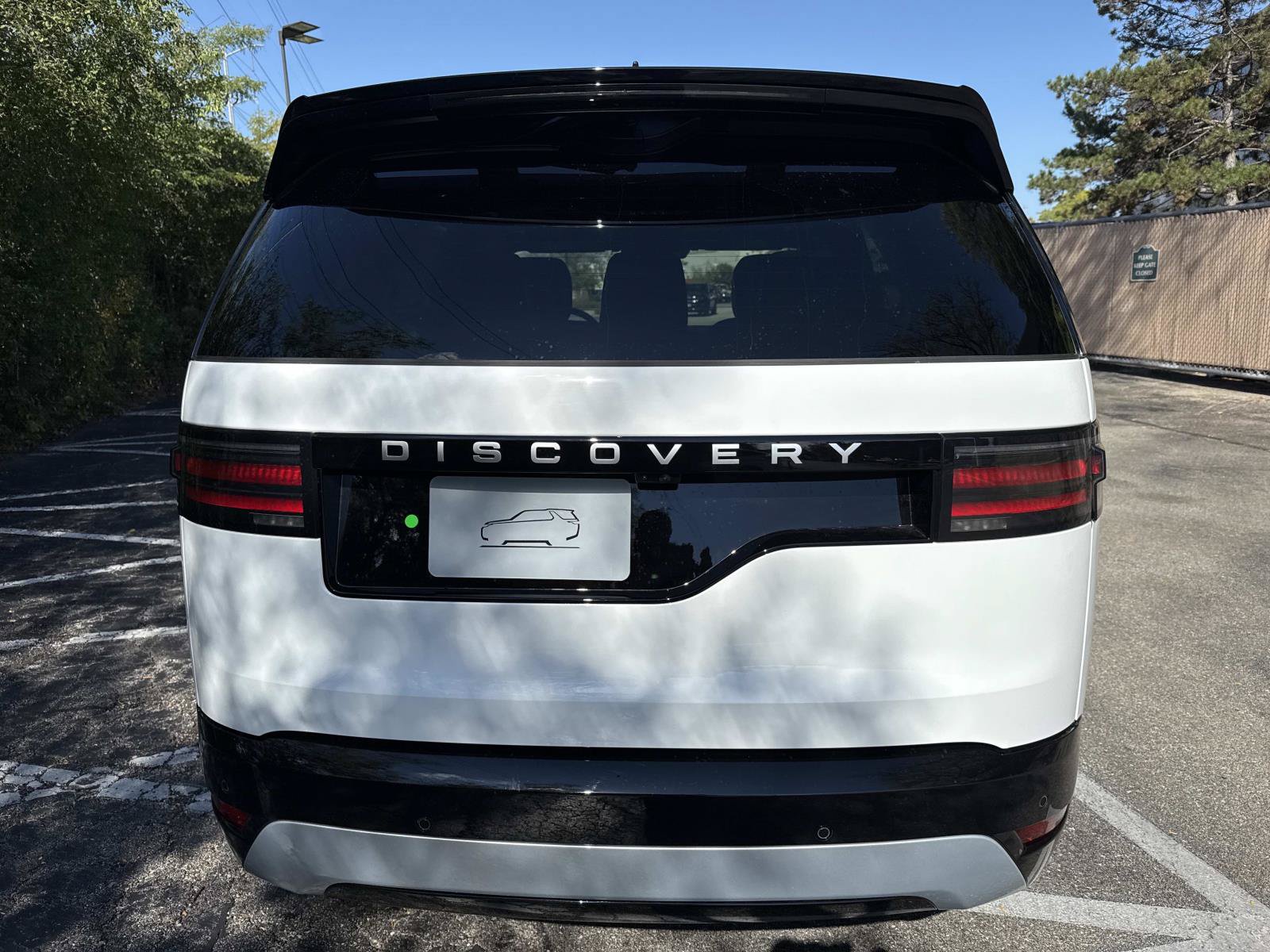 Certified 2026 Land Rover Discovery Limited Edition AWD/4WD image 6