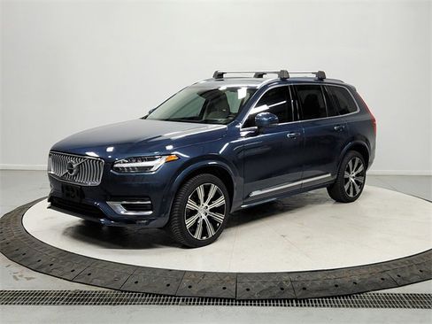 Used 2021 Volvo XC90 T6 Inscription w/ Advanced Package image 3